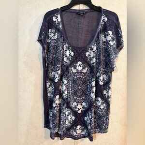 Rock & Republic Black, White and Dark Purple Skull Pattern Blouse
